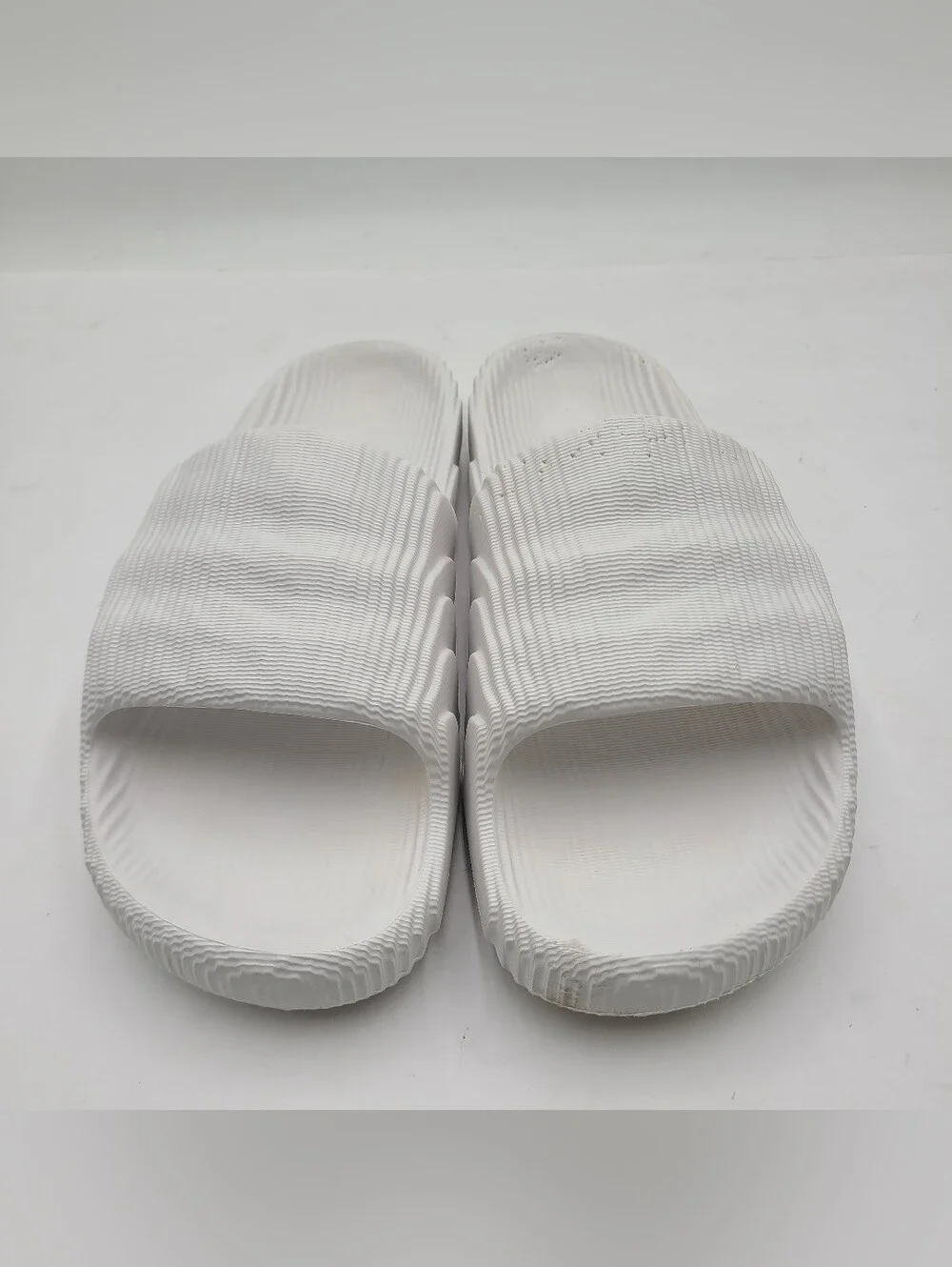 B41 Adidas Originals Adilette 22 Slides Light Brown/Core Black Men’s Size 12